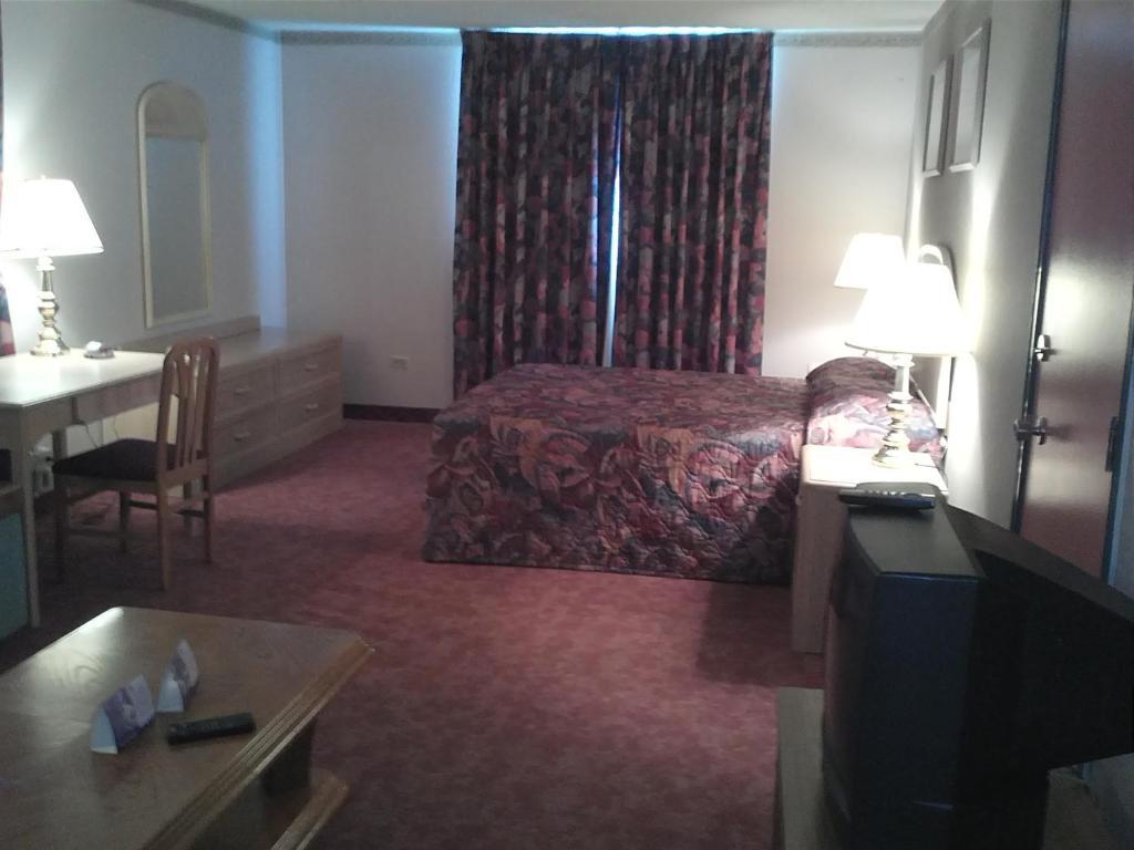 Empire Inn Brandon Bagian luar foto