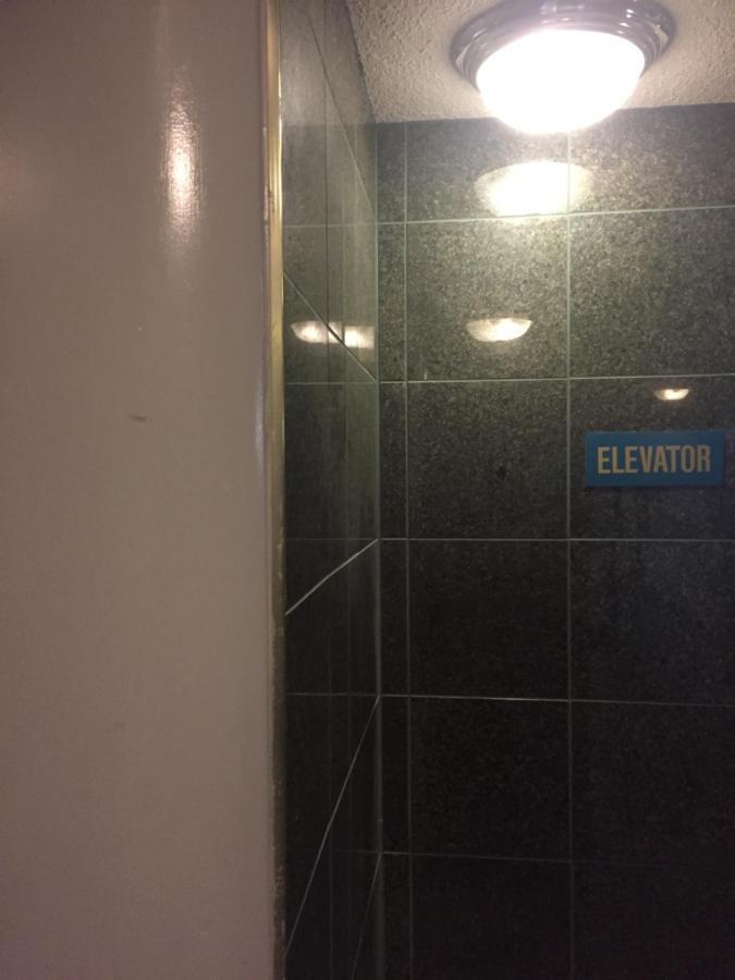Empire Inn Brandon Bagian luar foto